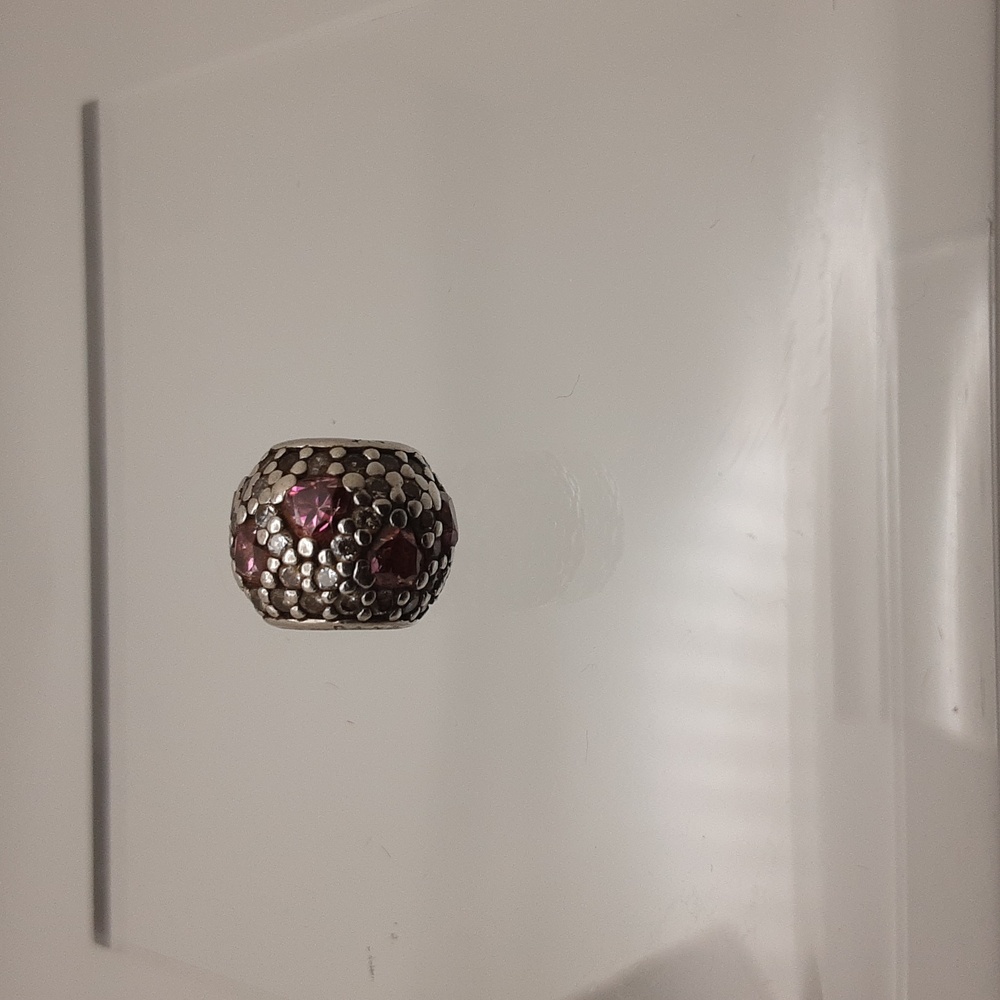 Authentic Pandora Shimmering Heart Charm - Picture 5 of 5